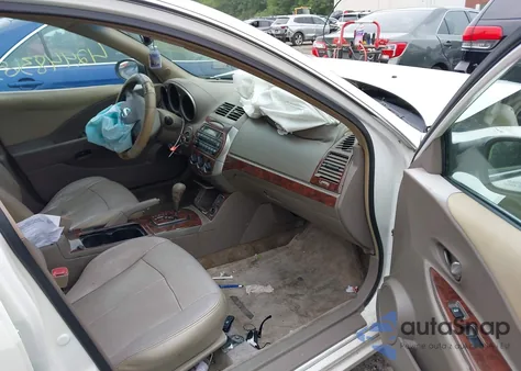 2004 Nissan Altima 2.5 S z USA, uszkodzony, nr VIN 1N4AL11D24C143917